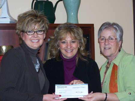 120114hospicedonation