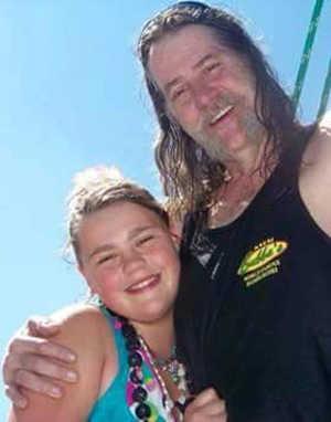 James Humphrey Jr. of Lakeport, Calif. – shown here with daughter, Sara – died on Friday, January 9, 2015, at the age of 54. Courtesy photo. jimhumphreyobit