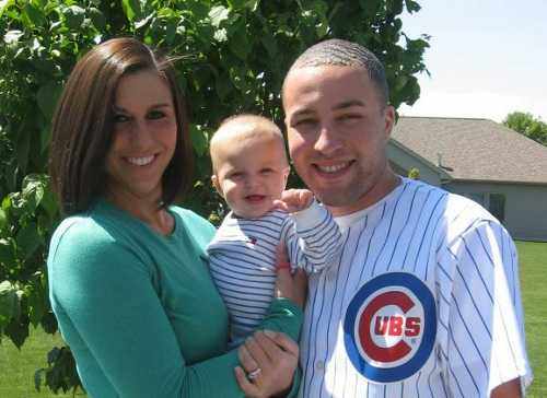 Courtney and JaBraun Knox and their young son, Braylon, of Auburn, Ind. Army Sgt. JaBraun Knox was killed on May 18, 2012, in Afghanistan. Photo courtesy of Courtney Knox. knoxfamily