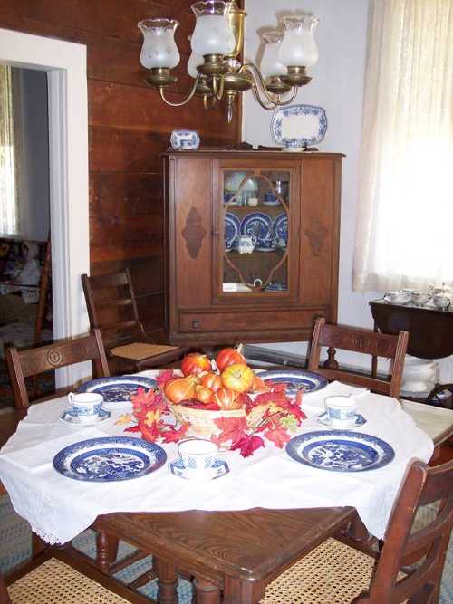 stonehousetable